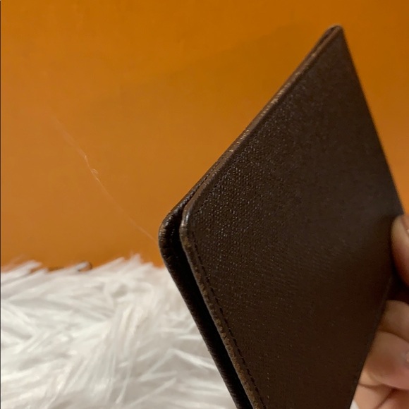 Authentic Louis Vuitton - Picture 4 of 10